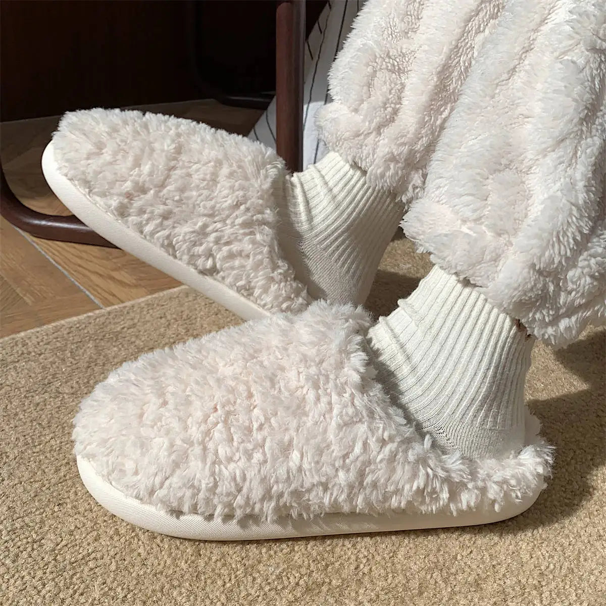 Cozy Fluffy Faux Fur Slippers