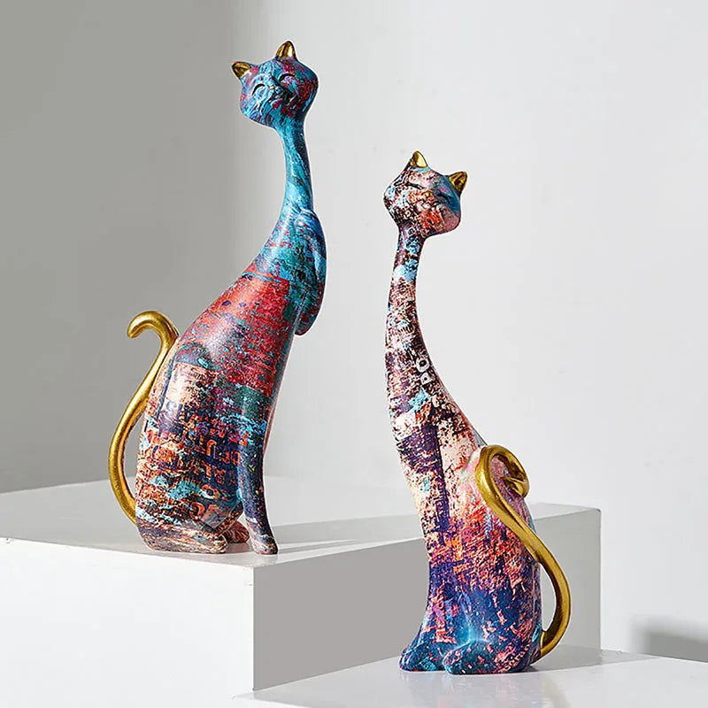 Modern Painted Graffiti Lovers Cat Figurines